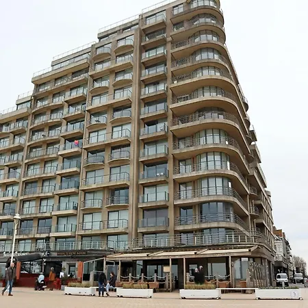 Apartment In Near The *